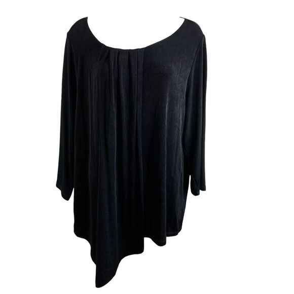 Chicos Women's Black Round Neck Pleated Asymmetrical Hem Basic‎ Top Size 2 - Picture 1 of 11